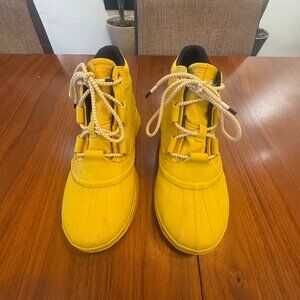 Sorel Out and About Water Proof Boot Worn 1x!